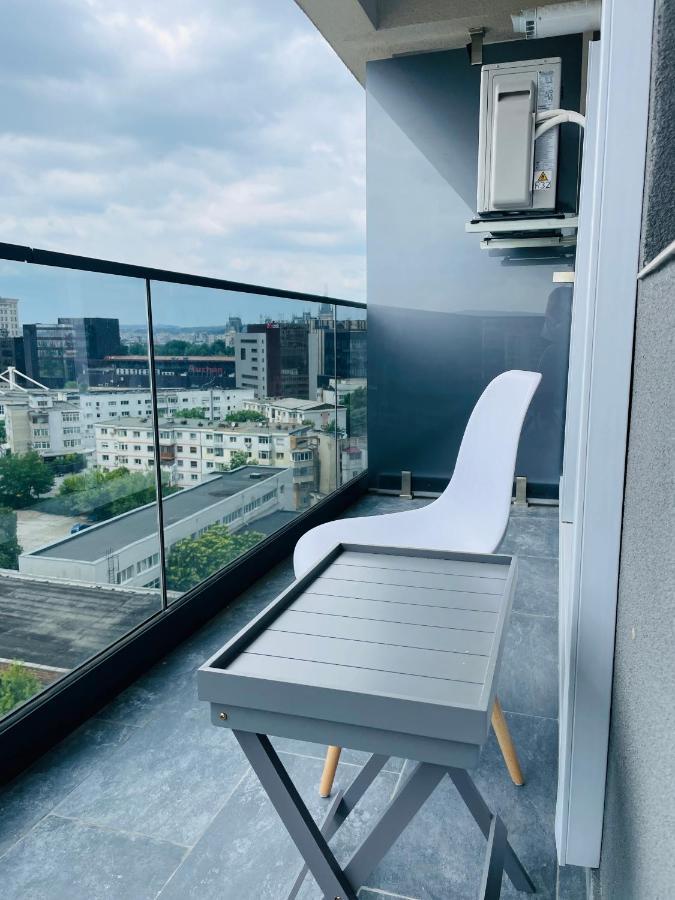 Q Royal Apartment - Palas Center ياش المظهر الخارجي الصورة
