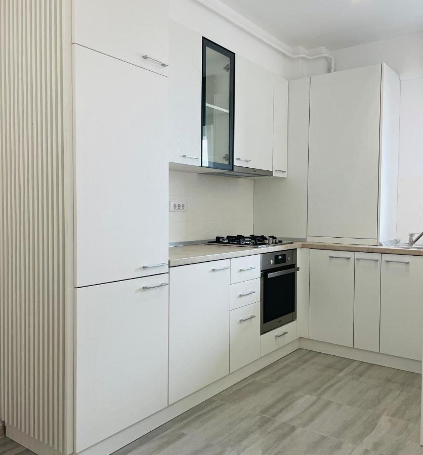 Q Royal Apartment - Palas Center ياش المظهر الخارجي الصورة